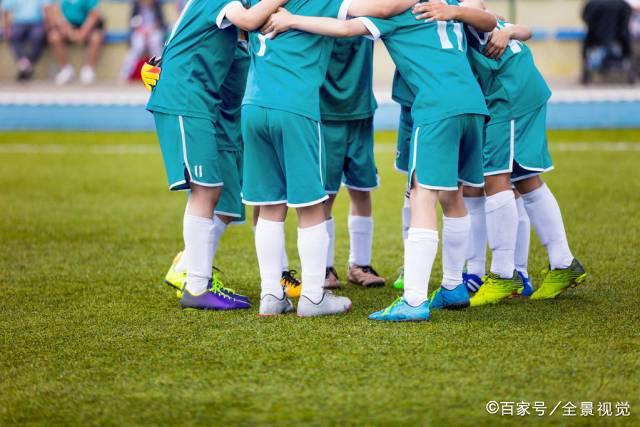 Shams：安芬尼·西蒙斯2年1230万加盟76人 包含球员选项